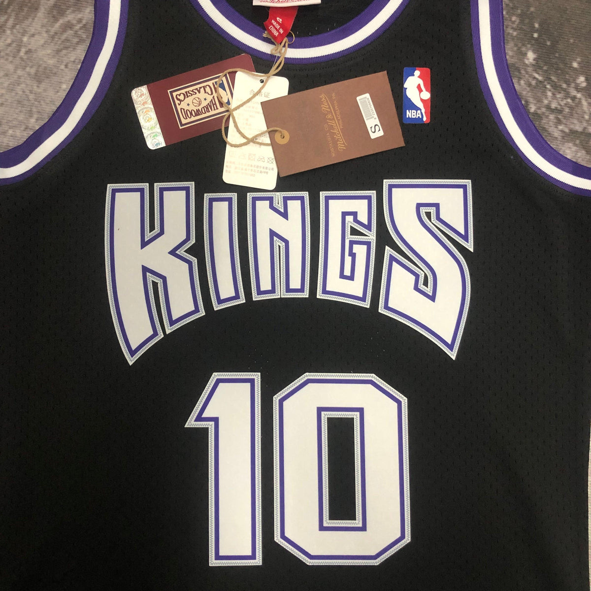 Regata Swingman Sacramento Kings Mitchell & Ness Hardwood Classics 2001/02 Preta