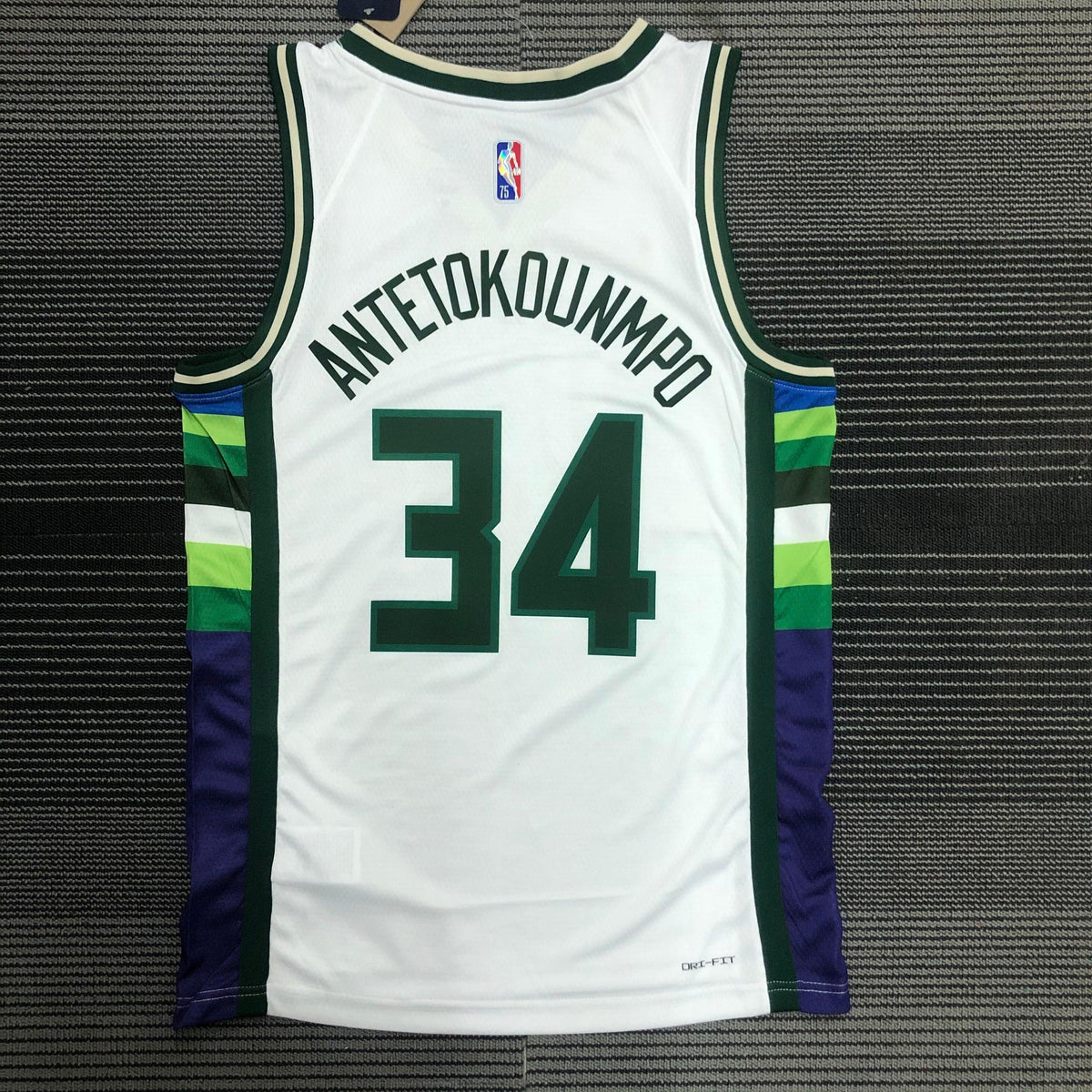 Regata Milwaukee Bucks City Edition Diamante 75th