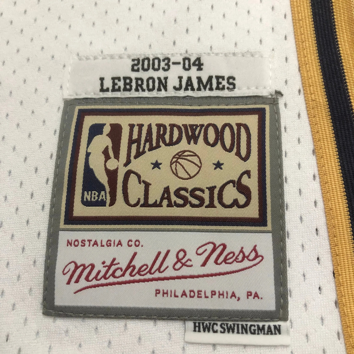 Regata Swingman Cleveland Cavaliers Mitchell & Ness Branca Hardwood Classics 2003/04