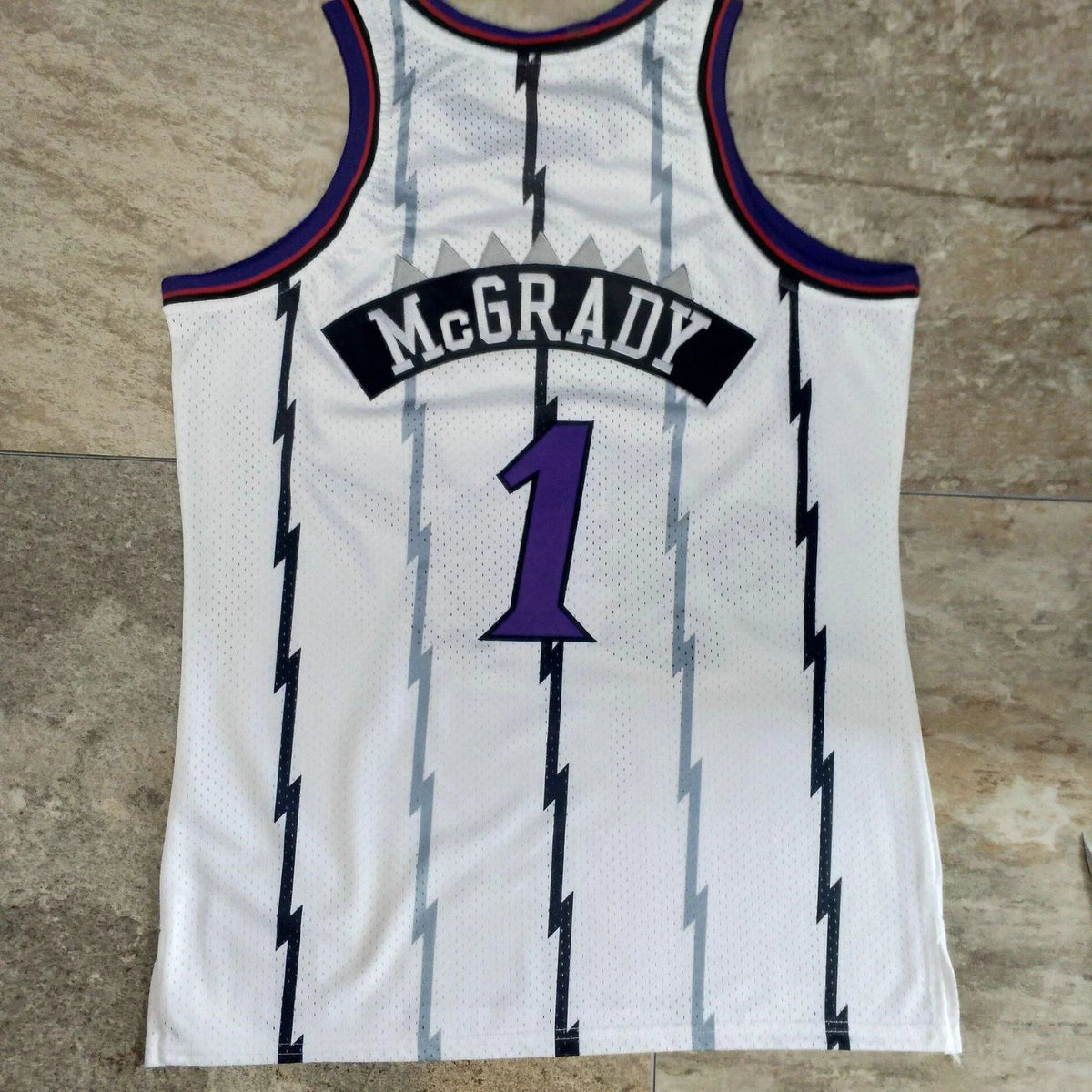 Regata Authentic Toronto Raptors Mitchell & Ness Hardwood Classics Branca 1998-99