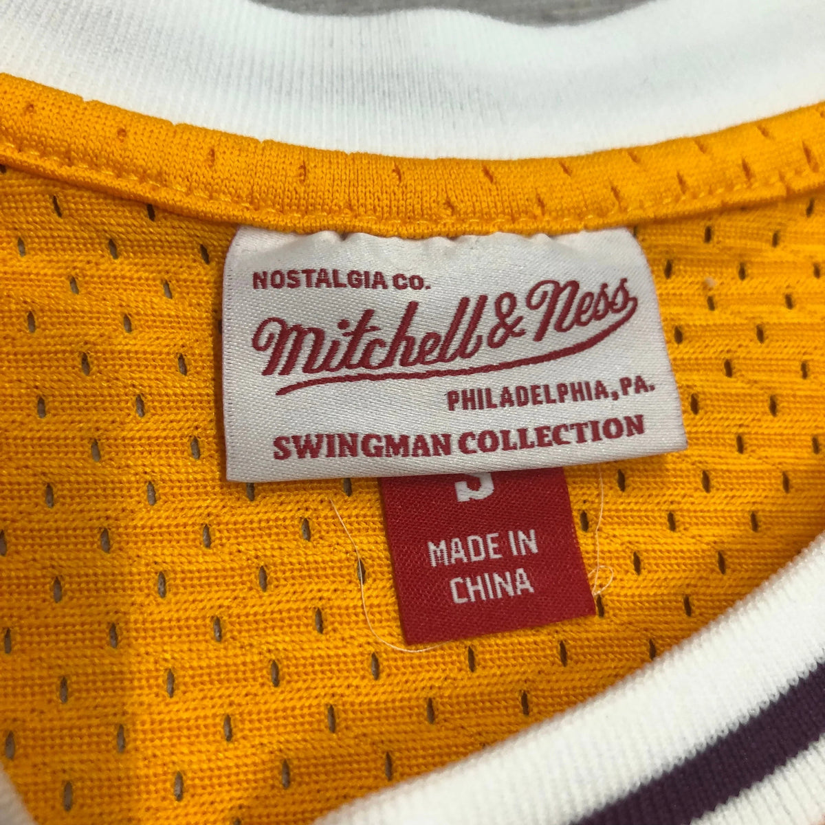 Regata Swingman Los Angeles Lakers Mitchell & Ness Hardwood Classics 1984/85