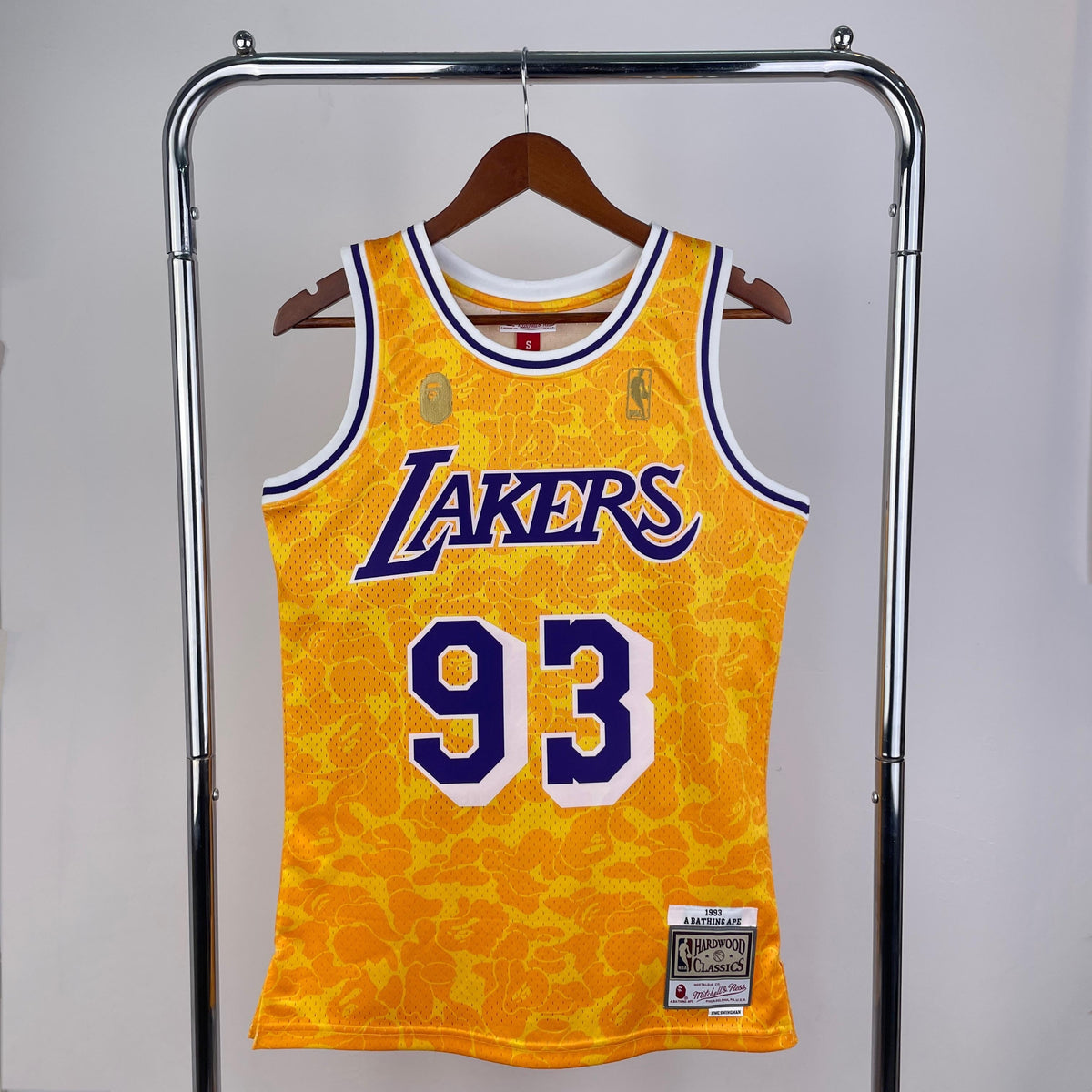 Regata Swingman BAPE X Los Angeles Lakers Mitchell & Ness Hardwood Classics 1996/97