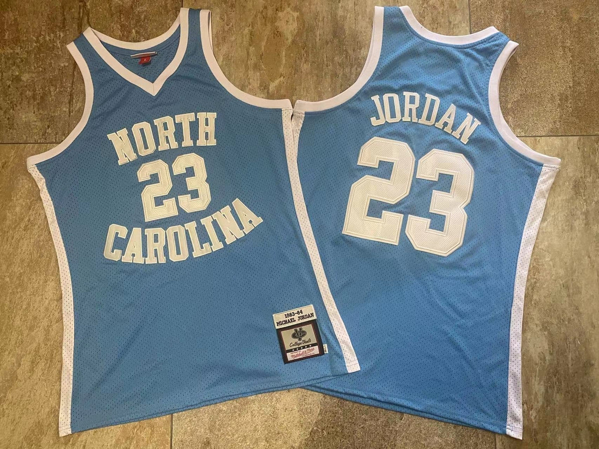 Regata Authentic NCAA North Carolina Michael Jordan 1983/84 Azul