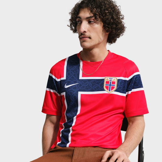 Camisa Noruega I 26/27 - Torcedor Nike Masculina - Vermelha